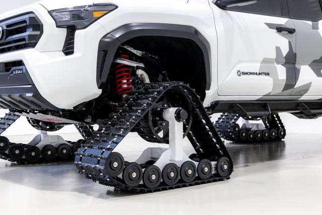 Toyota представляет пять концептов Snowhunter для зимнего бездорожья на SEMA 2026