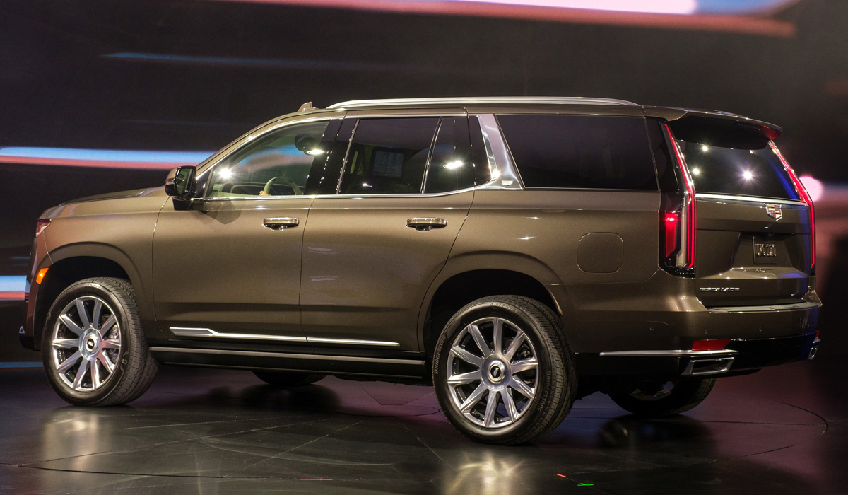 Yeni Cadillac Escalade: pnevmatik asqı və dizel