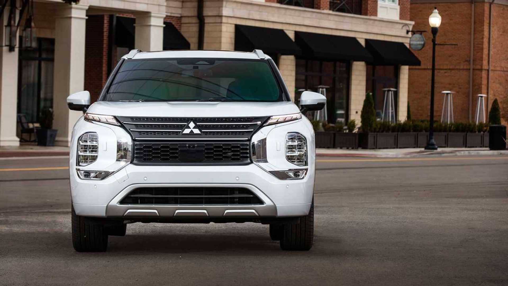 Mitsubishi Outlander (2021)