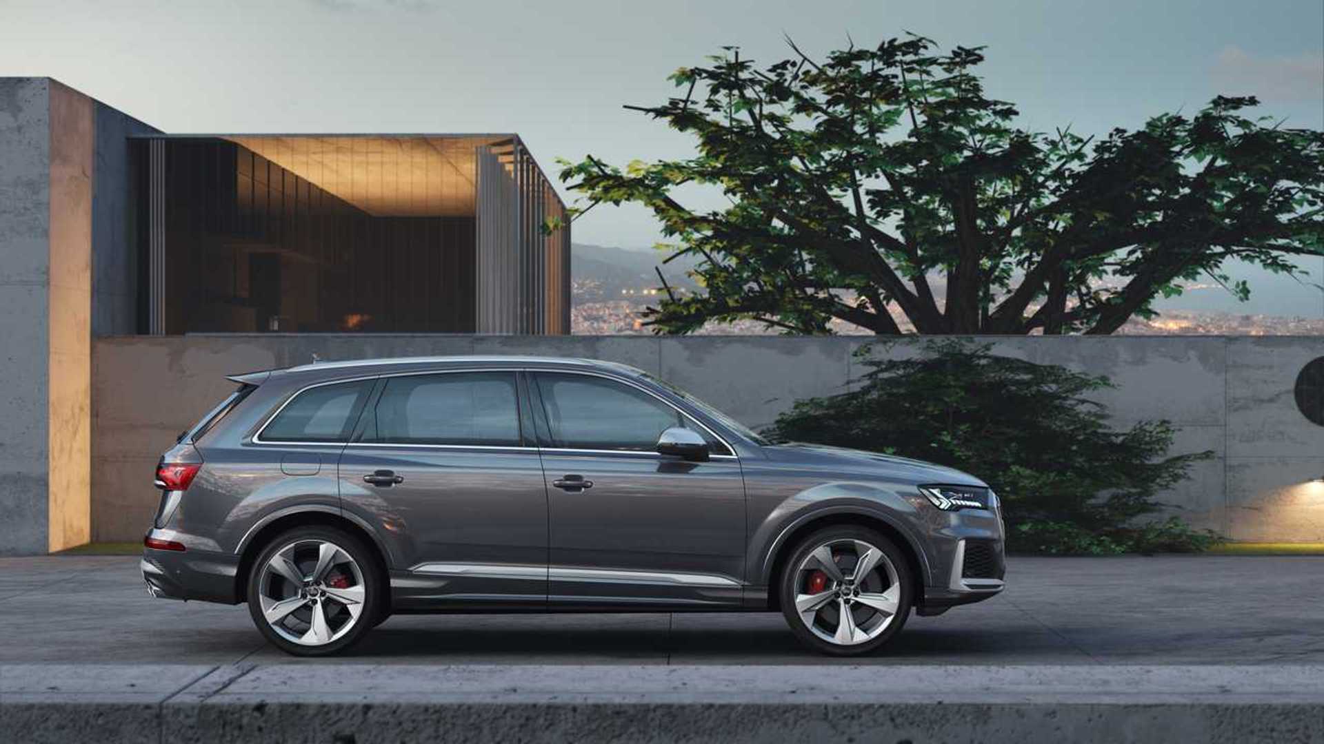 Audi yenilənmiş SQ7 TDI-ın məxfiliyini açıb